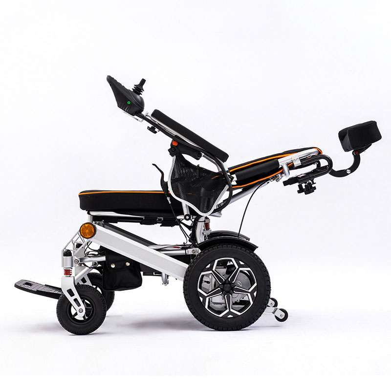 Durable and foldable aluminum alloy electric wheelchair